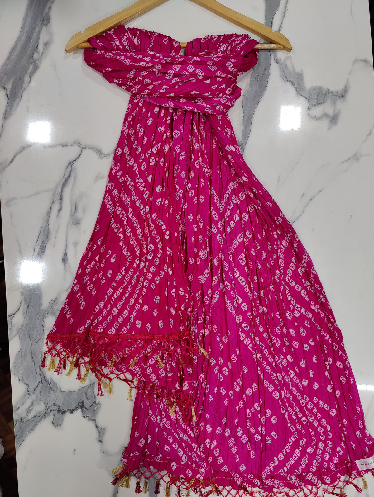 Crush Bandhani Dupatta