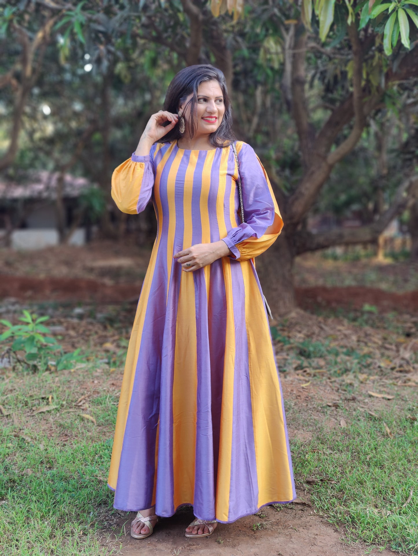 Discover the perfect blend of two cultures with our exquisite Indo Western Gowns. Immerse yourself in the elegance & grace of these beautifully tailored creations, blending traditional Indian outfits with contemporary Western styles. Our Indo Western outfits showcase the stunning designs using rich fabrics.