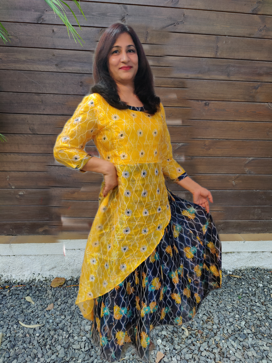 Yellow Asymmetrical Long Kurti Pattern